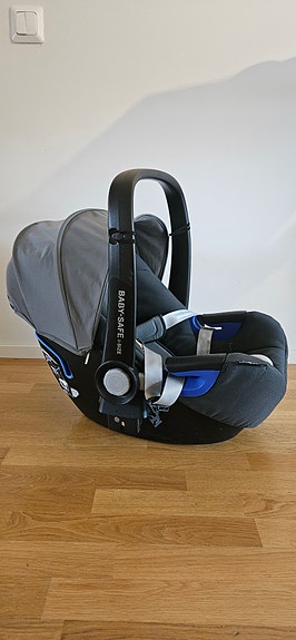 Britax Römer Baby-Safe turvakaukalo 0-13kg