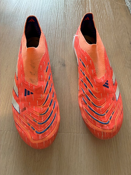 Adidas Predator Elite Laceless AG Coral Blaze, jalkapallokengät, koko 40
