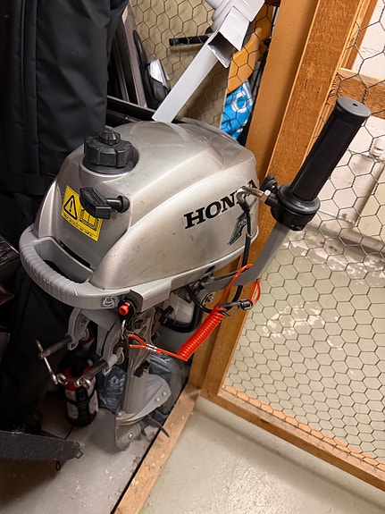 Honda 2.3 hv perämoottori