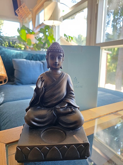 Partylite Buddha Tuikkuteline
