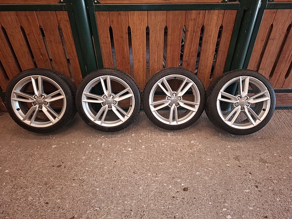 Audi OEM 17 5X100