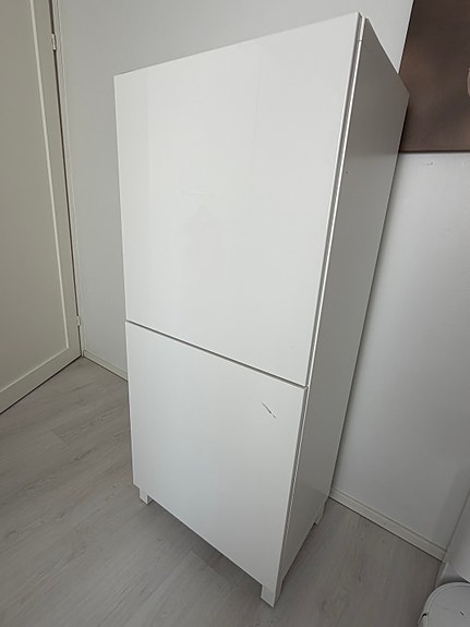 Ikea bestå kaappi