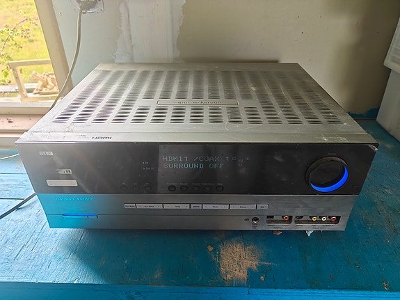 Harman Kardon AVR 245 AV-vahvistin