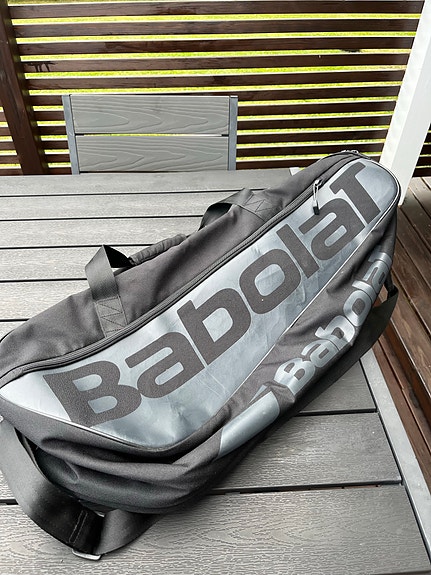 Babolat tennismaila- ja varustelaukku musta