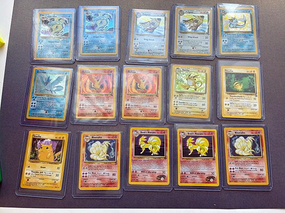 Pokemon vintage holo rare kortteja