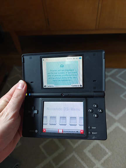 Nintendo DS+ 3 peliä