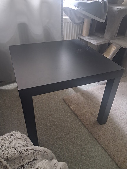 Ikea pöytä