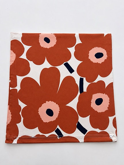 Pieni Unikko -tyynynpäällinen puuvilla-pellava 42x42 cm
