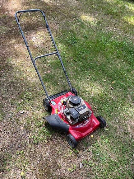 Briggs&Stratton ruohonleikkuri
