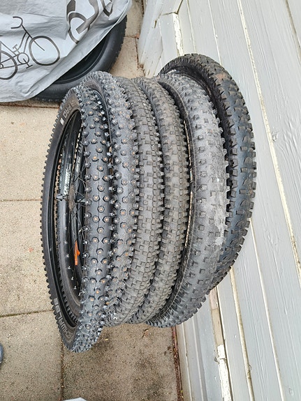 26" renkaita