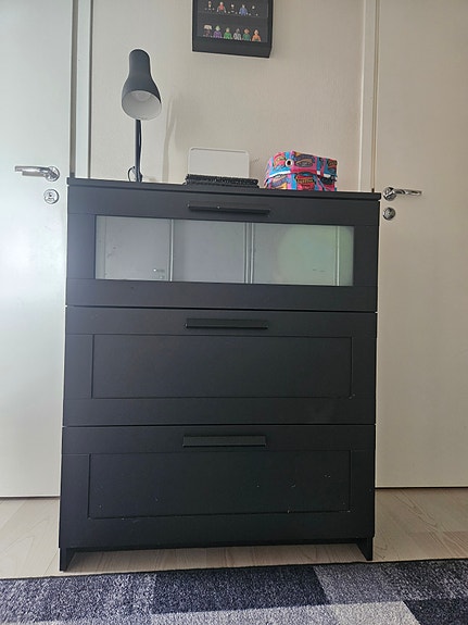 Ikea Brimnes- laatikosto