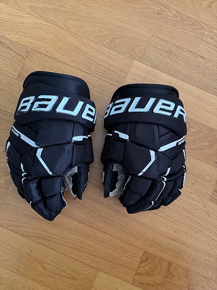 Bauer Supreme M5 Pro jääkiekkohanskat