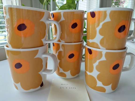 Marimekko Unikko mukit oranssi
