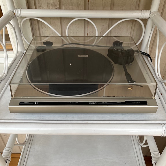 Pioneer PL-720 levysoitin
