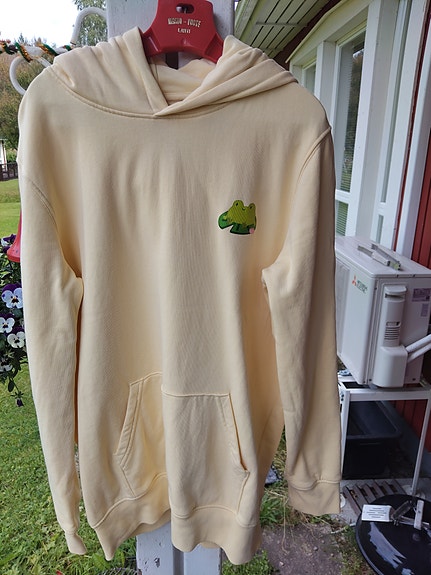 Keltainen huppari koko 152 unisex