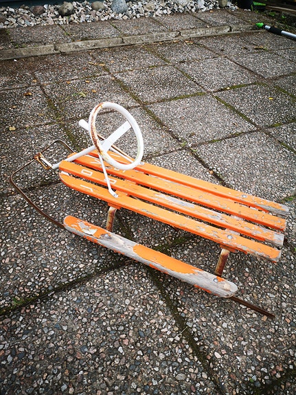 Vanha Vintage rattikelkka
