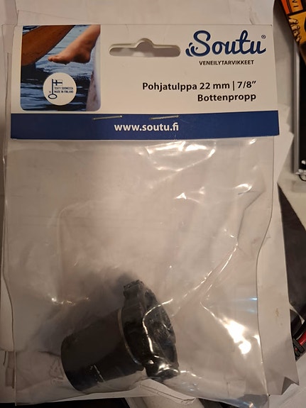 Soutu veneen pohjatulppa