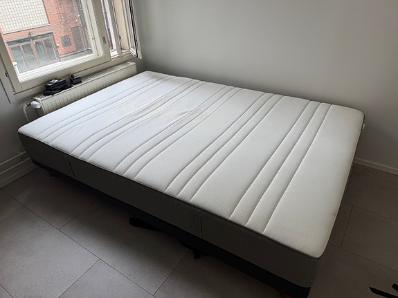 IKEA Høvåg sänky 140x200 cm