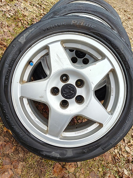 M: 15" alumiinivanteet 5x100 jaolla