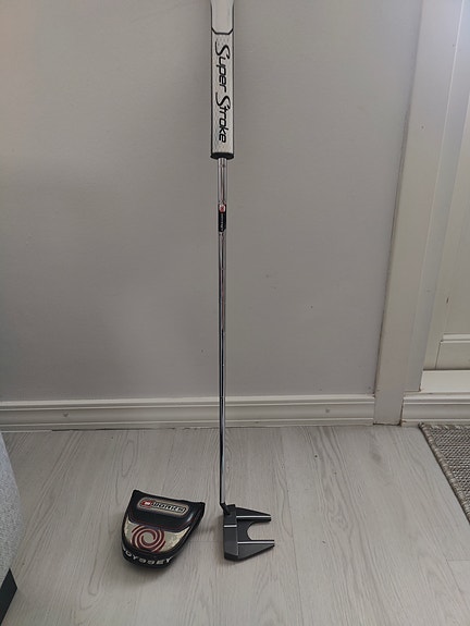 Odyssey Works 7s Black putteri