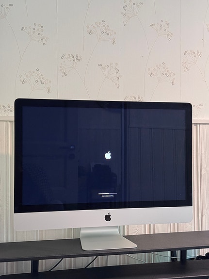 Apple iMac 27" Retina 5K (2020) i7, 40GB RAM, 512GB SSD