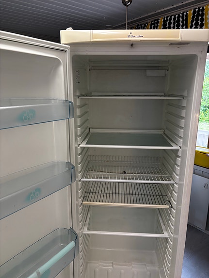 Electrolux jääkaappi valkoinen