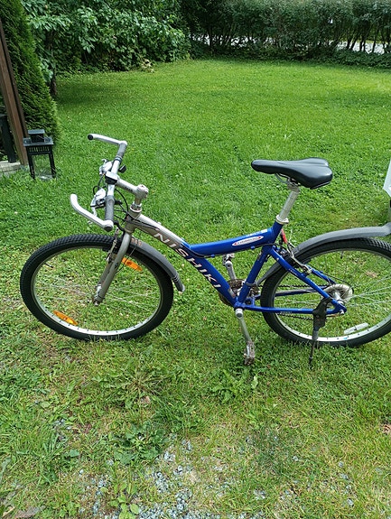 NISHIKI maastopyörä