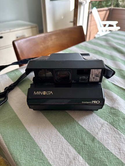 Minolta Instant Pro -kamera