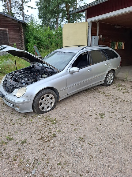 Mercedes-Benz s203 220cdi osina myyntii