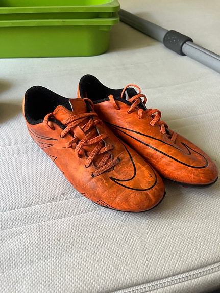 Nike hypervenom jalkapallokengät oranssi