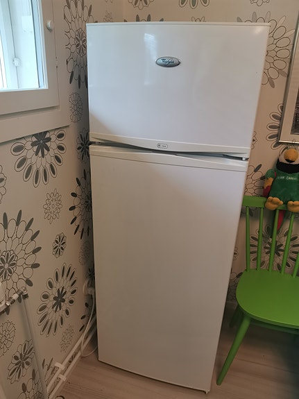 Whirlpool jääkaappipakastin valkoinen