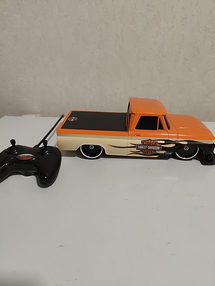 Harley-Davidson Chevrolet radio-ohjattava auto oranssi