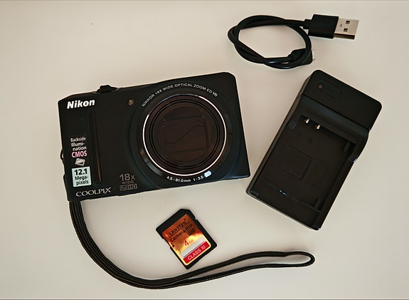Nikon Coolpix S9100 -digikamera
