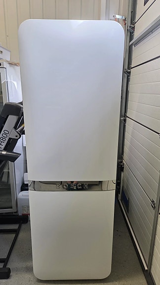 Bosch KCE40AW40  jääkaappi-pakastin