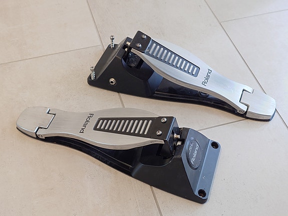Roland FD-8 (2 kpl)