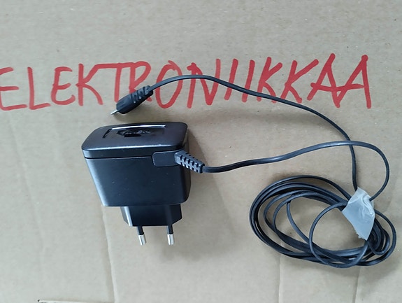 Nokia laturi verkkovirtalaturi