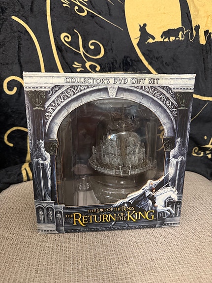 Lord of the Rings Return of the King Collector’s DVD Gift Set