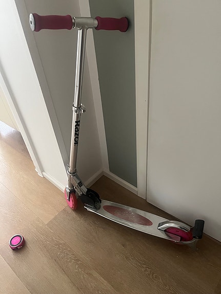 Razor potkulauta valkoinen/pinkki