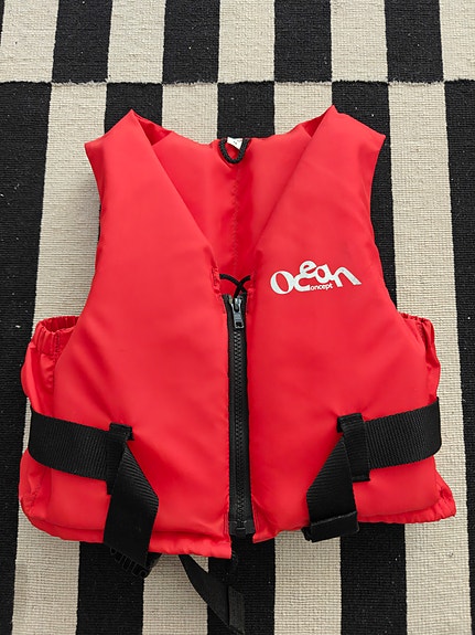 Ocean Concept pelastusliivi 30–50 kg punainen