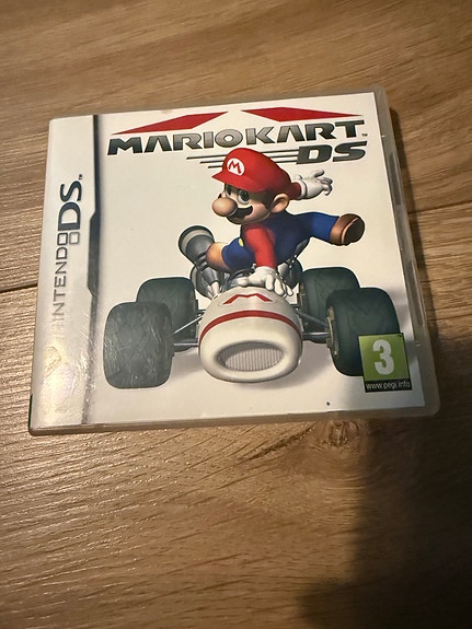 Nintendo DS Mario Kart DS peli