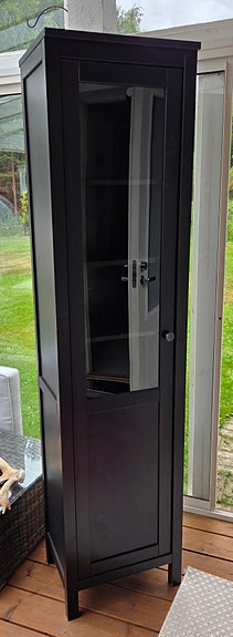 Ikea hemnes kapea vitriini
