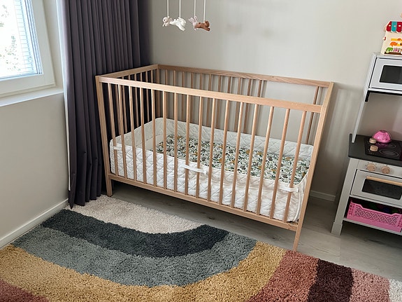 IKEA pinnasänky ja patja