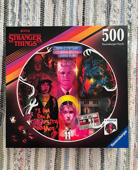 Ravensburger 500 palaa, Stranger Things