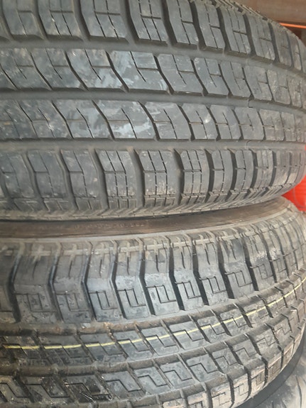 Michelin 195/60r15 asennettuna
