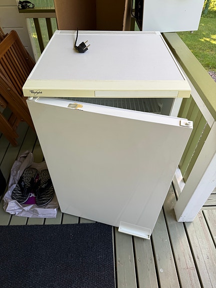 Whirlpool 153L jääkaappi valkoinen
