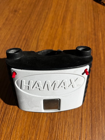 Hamax lastenistuimen runkokiinnike
