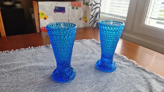 Iittala Kastehelmi siniset kääntömaljakot