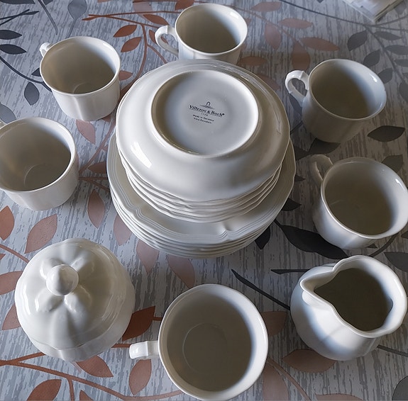 Villeroy&Bochin kahviastiasto 6:lle, valkoinen.