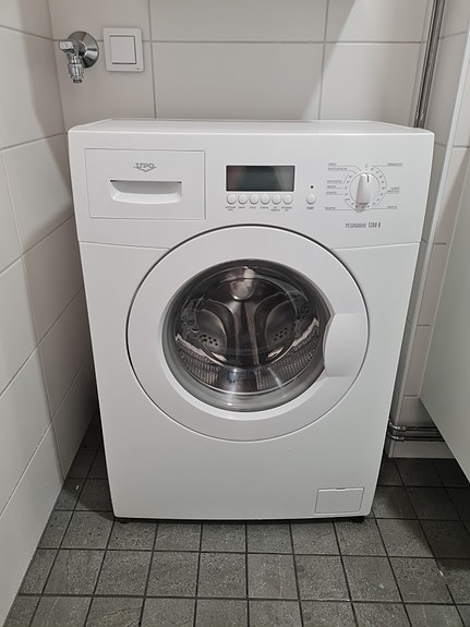 UPO Pesukarhu 5280 D kompakti pesukone valkoinen