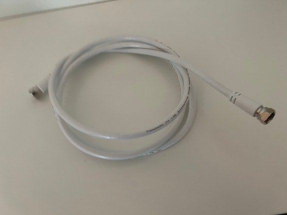 Antennikaapeli F-liitin 1,5 m